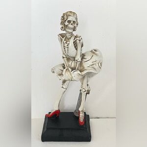 Novogratz Marilyn Monroe Halloween skeleton 12” Day of the Dead Figure